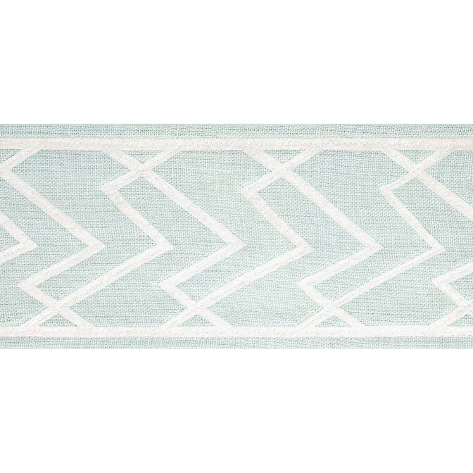 Summit Applique Tape Mist E12212 by Thibaut Fabric Thibaut Fabric Summit Applique Tape Mist E12212Fabric Tapes & Trims Volume 3 75% Linen, 25% Polyester INDIA </p><p>Repeat: V: 2.5 4 - Fabric Carolina -