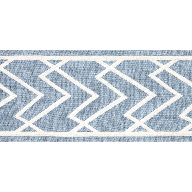 Summit Applique Tape Sky E12213 by Thibaut Fabric Thibaut Fabric Summit Applique Tape Sky E12213Fabric Tapes & Trims Volume 3 75% Linen, 25% Polyester INDIA </p><p>Repeat: V: 2.5 4 - Fabric Carolina -