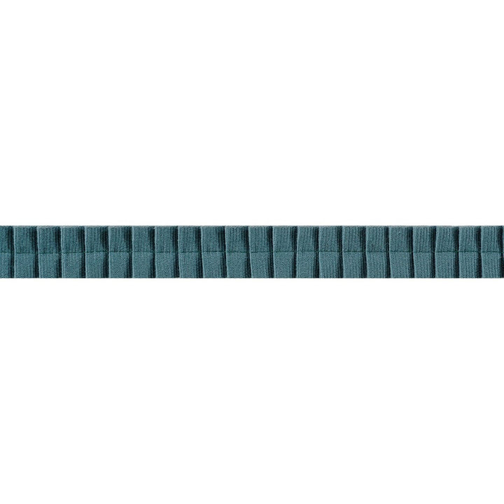 Pleated Tape Mallard E12313 by Thibaut Trim Thibaut Trim Pleated Tape Mallard E12313Trim SOLEIL 100% Cotton U.S.A </p><p>Repeat: H: , V: 0.87 in  (2.21 cm) - Fabric Carolina -