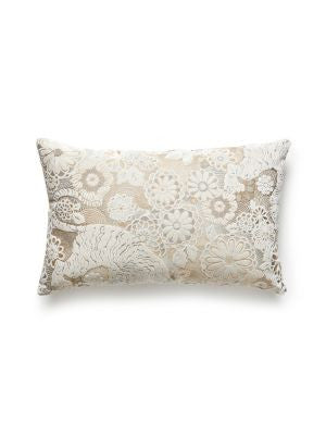 Siberian Tiger Pillow 14 X 22 - White Tawny EALSIBERPIL0001 by Scalamandre Designer Pillows PILE: 100% VISCOSE, 28% MAKO COTTON, 30% VISCOSE, 42% POLYESTER U.S.A. Horizontal: and Vertical: 0 - Swanky Fabrics -