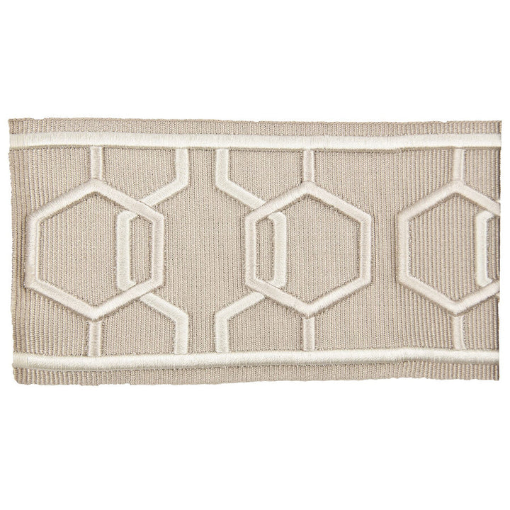 Emily 1 Toast by Stout Trim Stout Trim Emily 1 ToastTrim DISTINCTION TAPES 99%SVI 1%POL CHINA </p><p>Repeat: H: 3.000, V: 4.000 3 in - Fabric Carolina -
