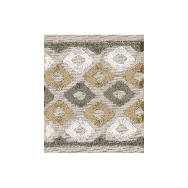 Exotic Tape 4 Coin by Marcus William Trim Marcus William Trim Exotic Tape 4 CoinTrim PERSUASIONS TRIM 100%LIN %BEMB INDIA </p><p>Repeat: H: 1.250, V: 1.250 3.75 in - Fabric Carolina -