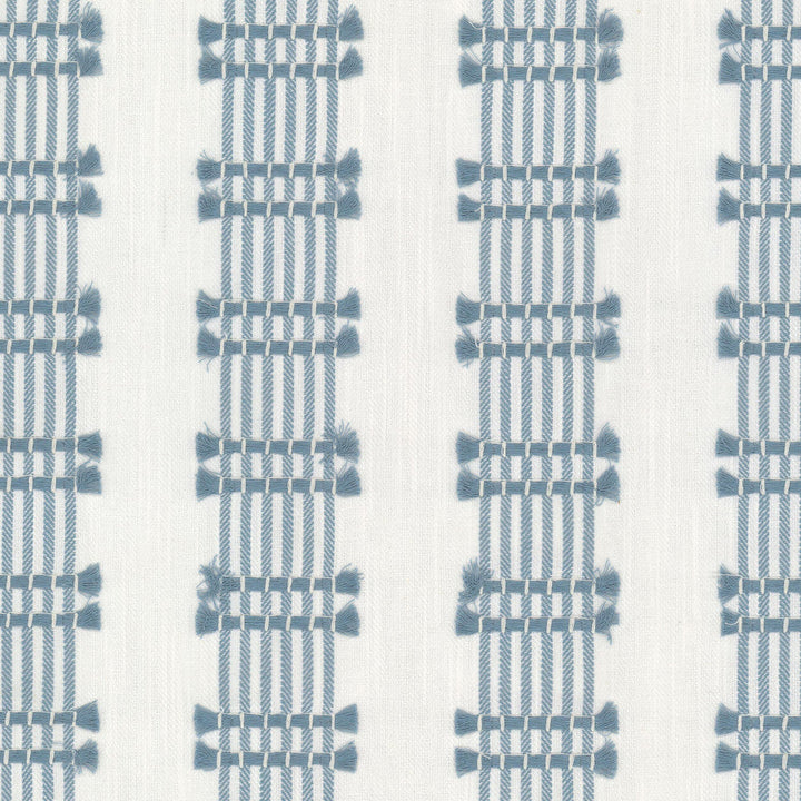 Eyelash 1 Chambray by Stout Fabric Stout Fabric Eyelash 1 ChambrayFabric RAINBOW LIBRARY HAZE/SKY 81%COT 19%POL %CEMB INDIA </p><p>Repeat: H: 3.875, V: 2.125 53.5 in - Fabric Carolina -