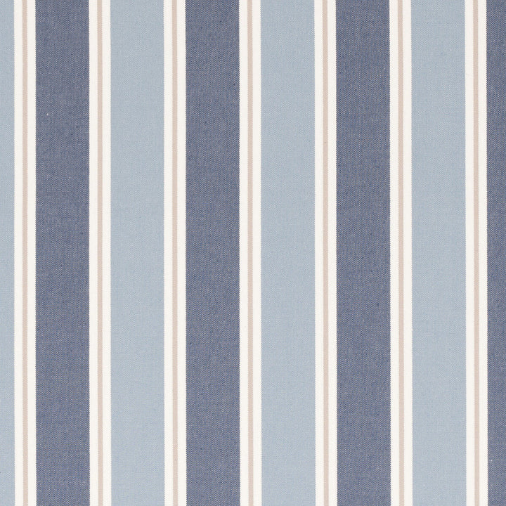 Stamford Denim by Clarke And Clarke Fabric Clarke And Clarke Fabric Stamford DenimFabric CLARKE & CLARKE NEW ENGLAND COTTON - 100% India </p><p>Repeat: H: 4.57, V: 0 55 - Fabric Carolina -