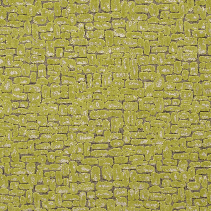 Moda Citrus by Clarke And Clarke Fabric Clarke And Clarke Fabric Moda CitrusFabric CLARKE & CLARKE DIMENSIONS POLYESTER - 51%;COTTON - 49% Turkey </p><p>Repeat: H: 13.78, V: 16.14 54 - Fabric Carolina -