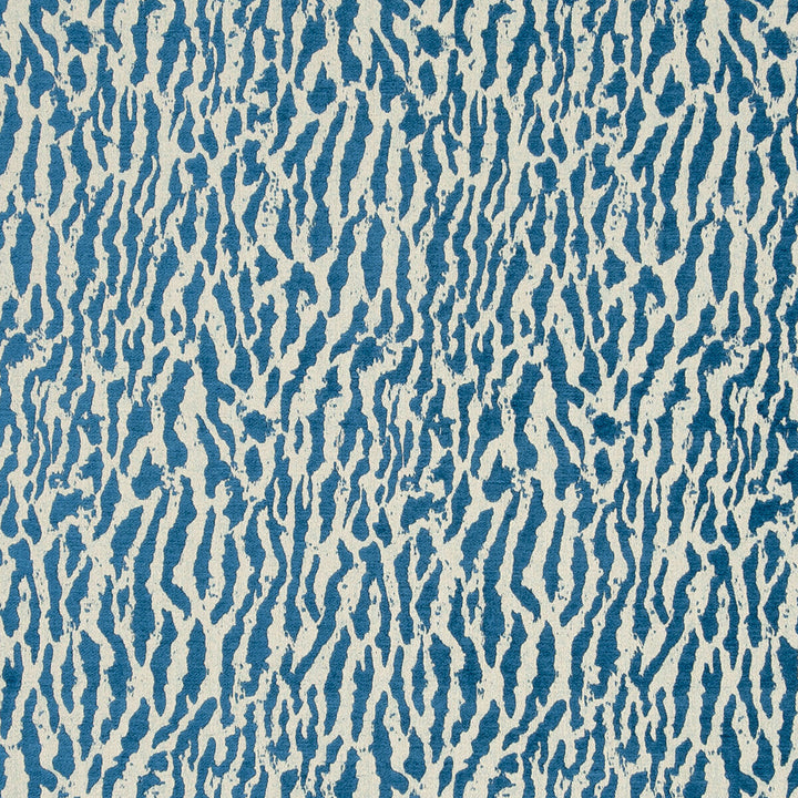 Gautier Lagoon by Clarke And Clarke Fabric Clarke And Clarke Fabric Gautier LagoonFabric CLARKE & CLARKE LATOUR VISCOSE - 70%;COTTON - 30% Turkey </p><p>Repeat: H: 9.25, V: 20.47 56 - Fabric Carolina -