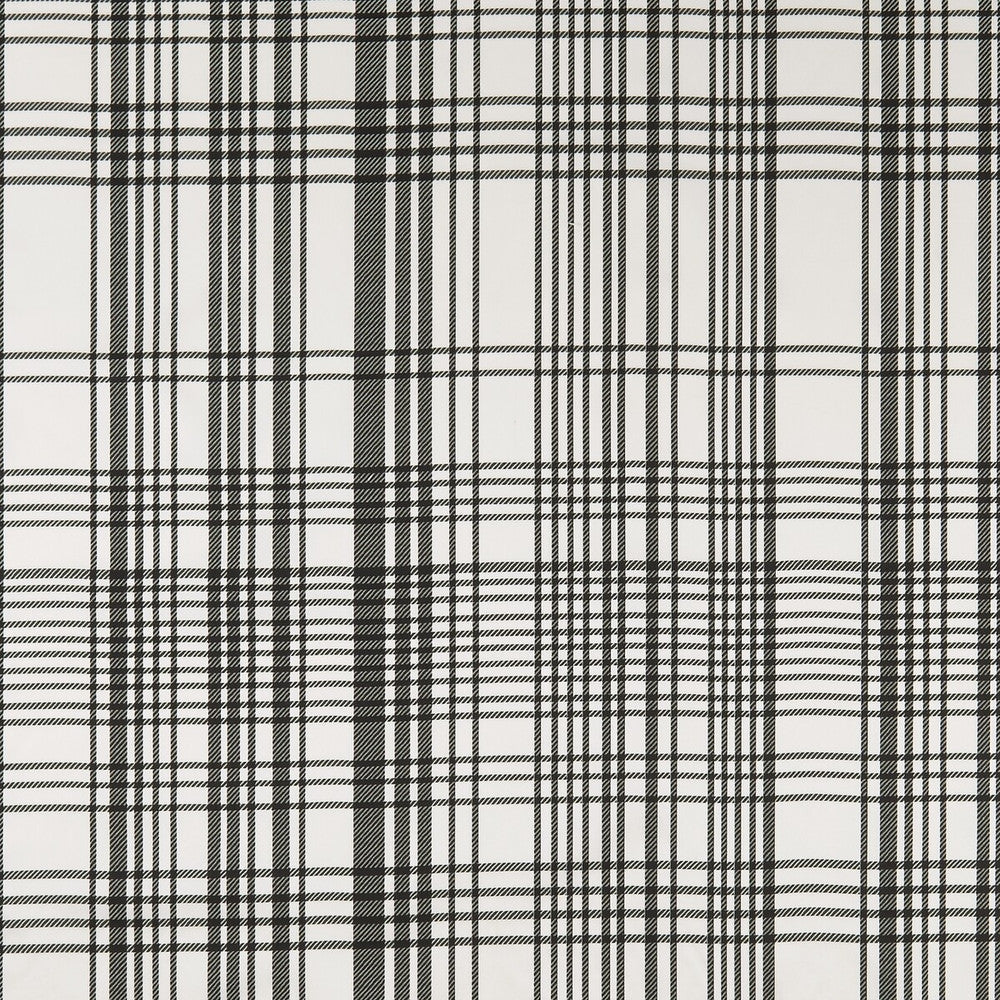 Bw1006 Black/White by Clarke And Clarke Fabric Clarke And Clarke Fabric Bw1006 Black/WhiteFabric CLARKE & CLARKE BLACK + WHITE COTTON - 62%;POLYESTER - 38% India </p><p>Repeat: H: 19.09, V: 19.02 55 - Fabric Carolina -