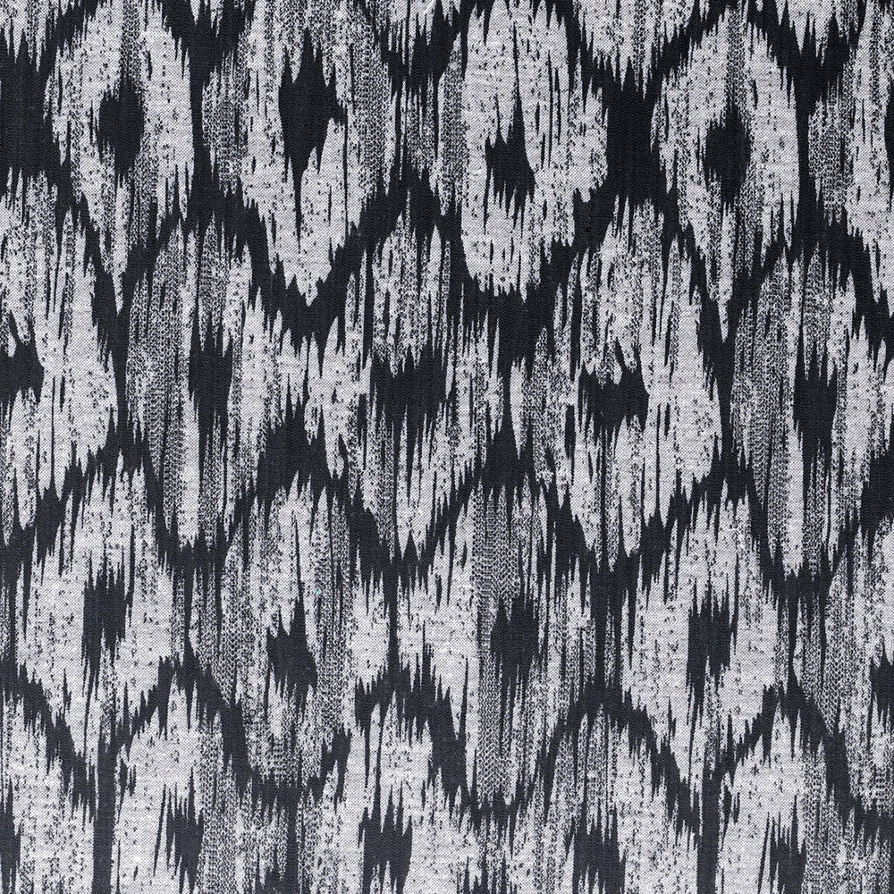 Bw1008 Black/White by Clarke And Clarke Fabric Clarke And Clarke Fabric Bw1008 Black/WhiteFabric CLARKE & CLARKE BLACK + WHITE VISCOSE - 48%;LINEN - 21%;POLYESTER - 19%;COTTON - 12% India </p><p>Repeat: H: 13.7, V: 21.46 55 - Fabric Carolina -