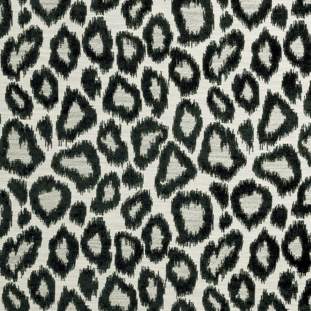Bw1039 Black/White by Clarke And Clarke Designer Fabric CLARKE & CLARKE BLACK + WHITE VISCOSE - 62%;POLYESTER - 34%;LINEN - 4% Turkey MEDIUM Horizontal: 13.78 and Vertical: 13.78 55 - Swanky Fabrics -