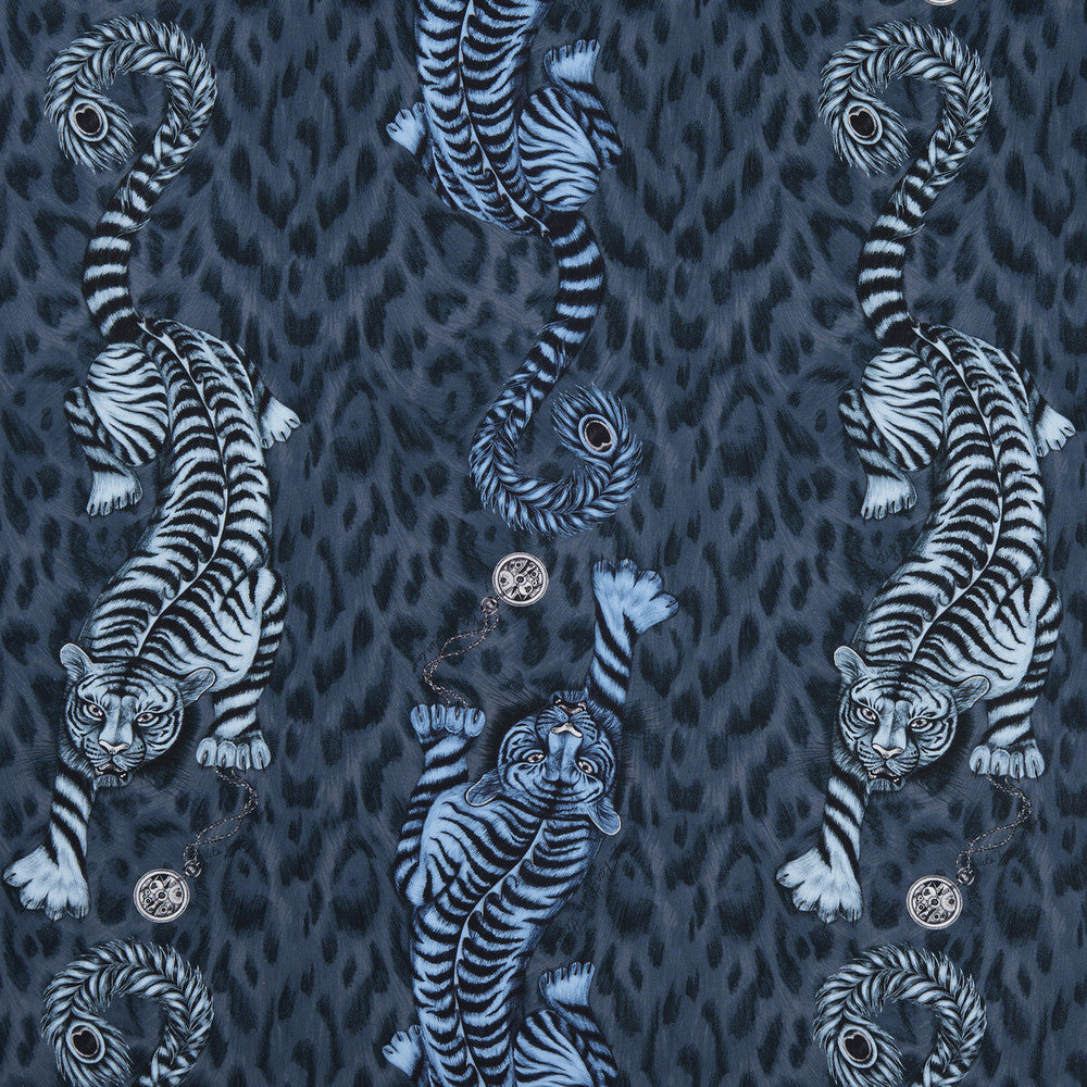 Tigris Navy by Clarke And Clarke Fabric Clarke And Clarke Fabric Tigris NavyFabric ANIMALIA BY EMMA J SHIPLEY FOR C&C COTTON - 100% United Kingdom </p><p>Repeat: H: 18.11, V: 21.85 54 - Fabric Carolina -