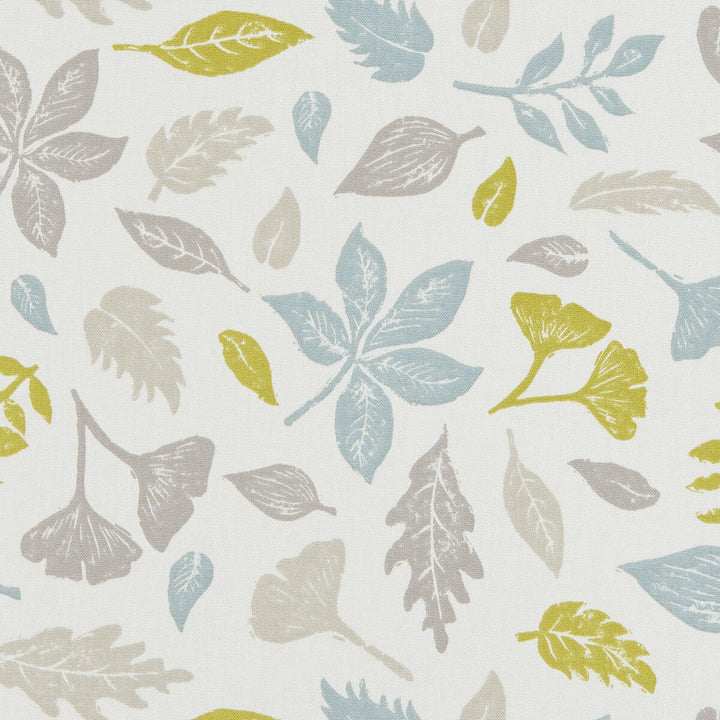 Hawthorn Mineral by Clarke And Clarke Fabric Clarke And Clarke Fabric Hawthorn MineralFabric CLARKE & CLARKE LAND & SEA COTTON - 100% Turkey </p><p>Repeat: H: 13.5, V: 12.4 54 - Fabric Carolina -
