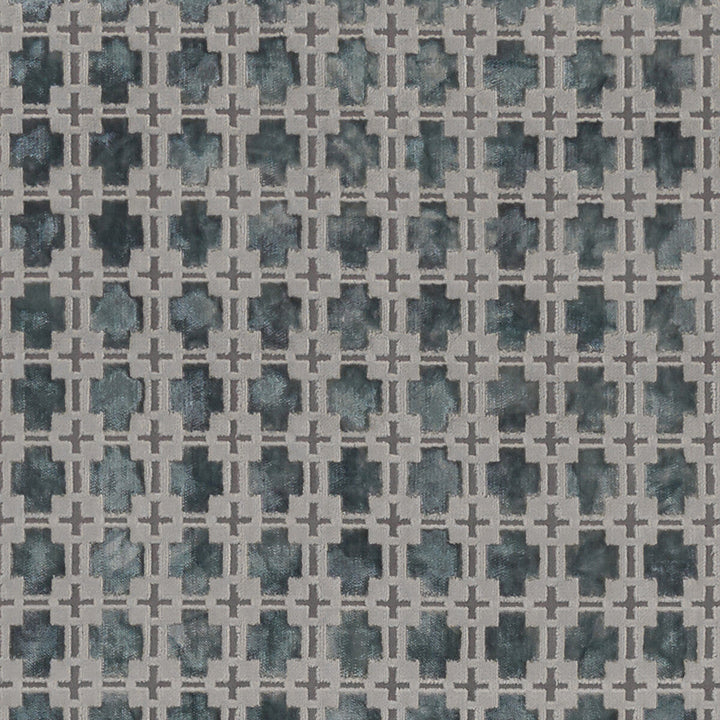 Maui Mineral by Clarke And Clarke Fabric Clarke And Clarke Fabric Maui MineralFabric CLARKE & CLARKE EXOTICA VISCOSE - 48%;LINEN - 21%;POLYESTER - 19%;COTTON - 12% India </p><p>Repeat: H: 1.5, V: 1.875 54 - Fabric Carolina -