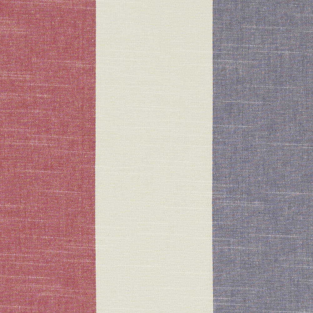 Buckton Denim/Red by Clarke And Clarke Fabric Clarke And Clarke Fabric Buckton Denim/RedFabric CLARKE & CLARKE BEMPTON COTTON - 100% India </p><p>Repeat: H: 13.625, V: 0 55.125 - Fabric Carolina -