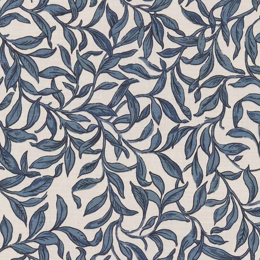 Entwistle Denim by Clarke And Clarke Fabric Clarke And Clarke Fabric Entwistle DenimFabric CLARKE & CLARKE SHERWOOD COTTON - 100% Turkey </p><p>Repeat: H: , V: 54 - Fabric Carolina -