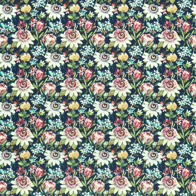 F1520/01.CAC.0 by Clarke And Clarke Fabric Clarke And Clarke Fabric F1520/01.CAC.0Fabric CLARKE & CLARKE AMAZONIA POLYESTER - 100% India </p><p>Repeat: H: 13.39, V: 13.39 53.54 - Fabric Carolina -