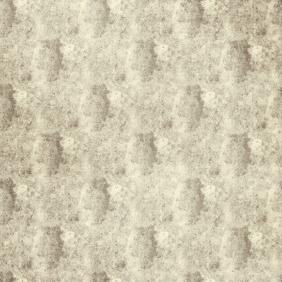 F1526/03.CAC.0 by Clarke And Clarke Fabric Clarke And Clarke Fabric F1526/03.CAC.0Fabric CLARKE & CLARKE FUSION POLYESTER - 100% Turkey </p><p>Repeat: H: 18.5, V: 18.5 55.51 - Fabric Carolina -