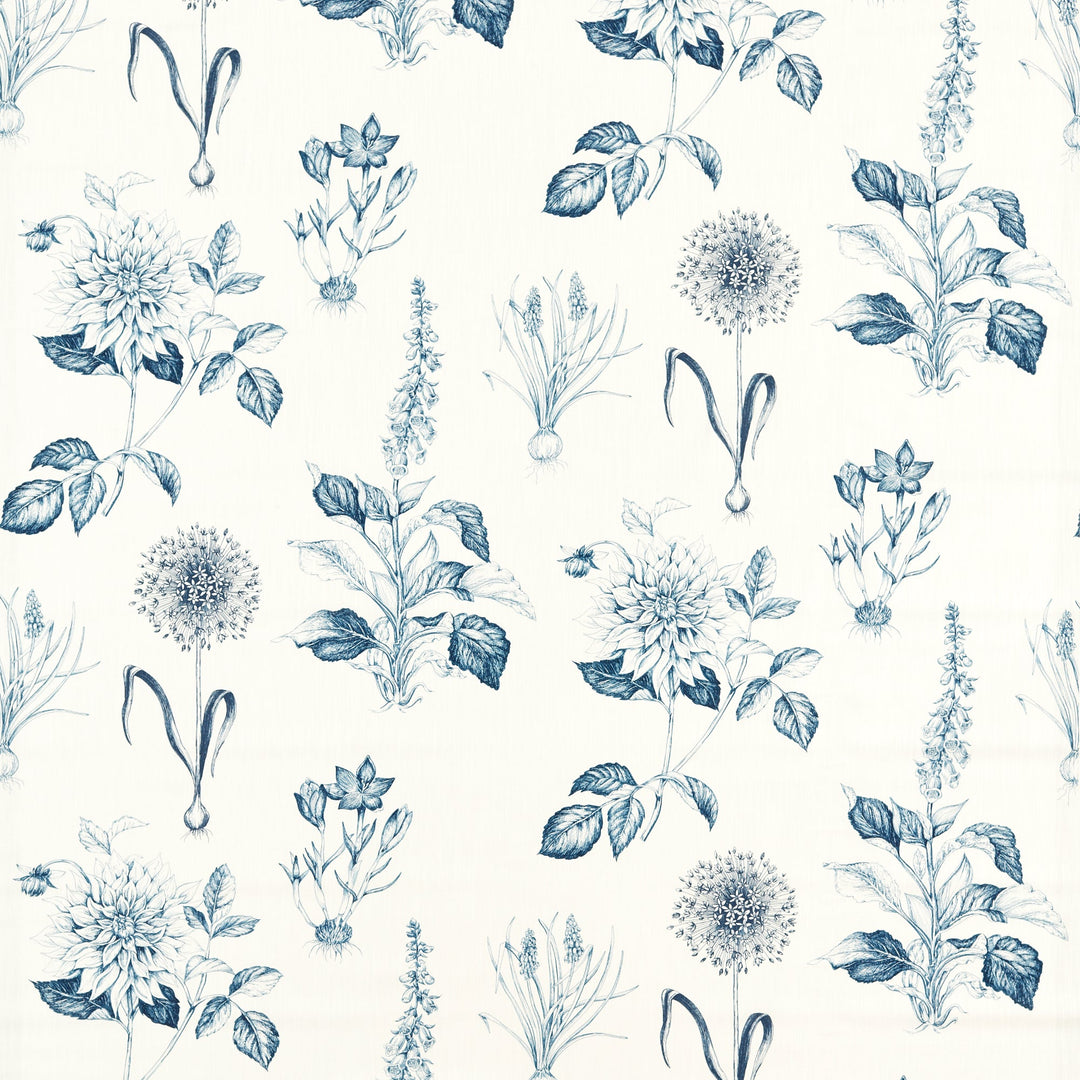Clarke & Clarke Fabric Roseraie - Midnight