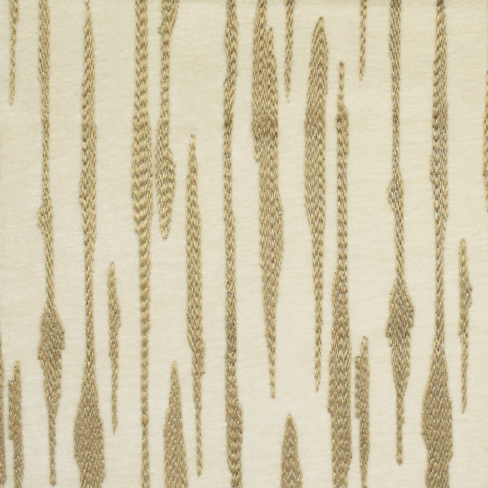 F2745 Opulence by Greenhouse Designer Fabric 100% Polyester W/ 100% Rayon Embroidery China 9,000 double rubs </p><p>Repeat: 6.75" H, 11.2" V 56" - Swanky Fabrics -