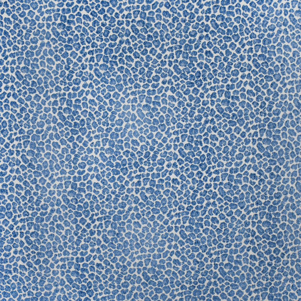 F2971 Azure by Greenhouse Designer Fabric E80: Value Upholstery Color 52% Rayon, 26% Polyester, 22% Cotton China 15,000 double rubs </p><p>Repeat: 3.5" H, 6.5" V 56" - Swanky Fabrics -