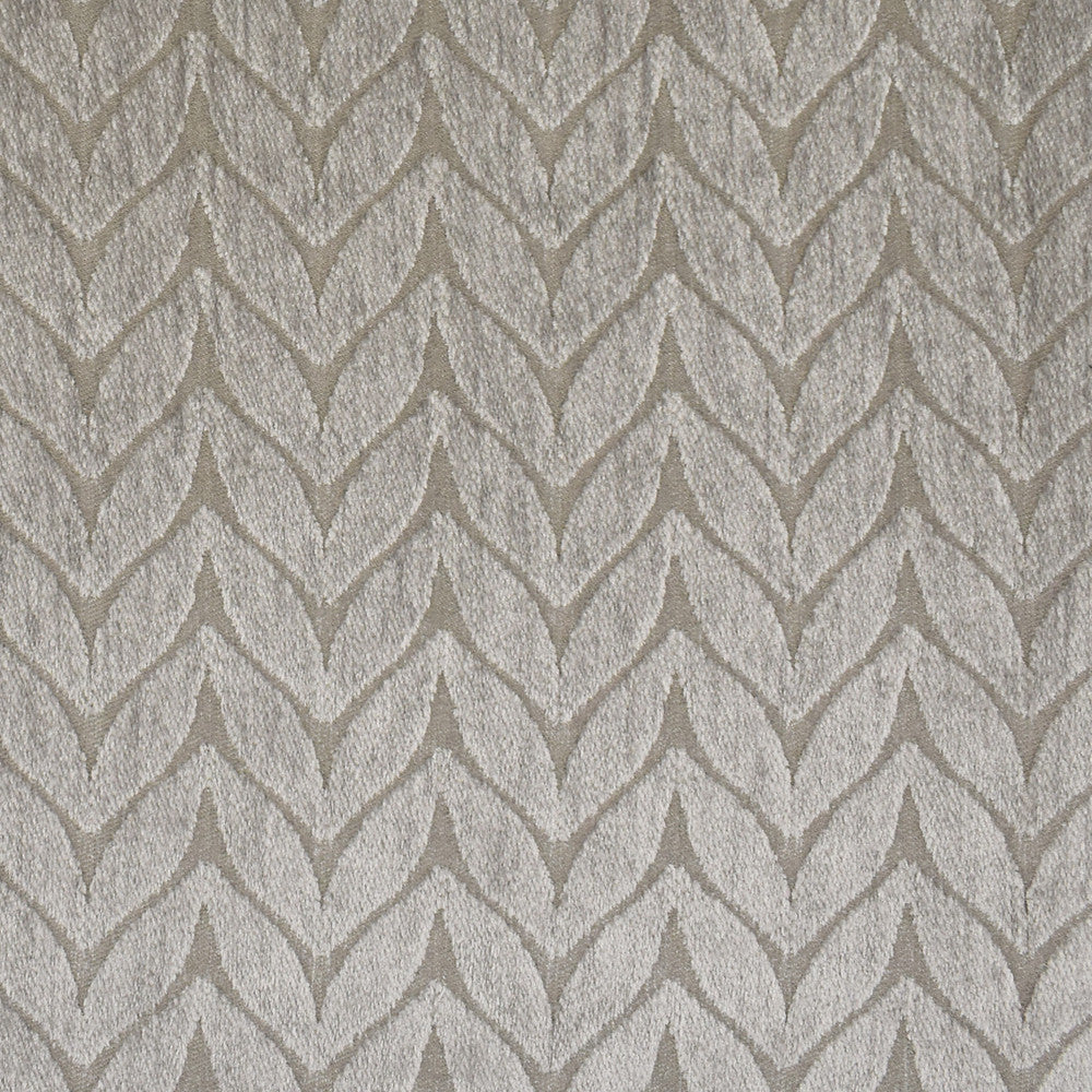 F3183 Silver by Greenhouse Designer Fabric 63% Viscose, 22% Cotton, 15% Polyester USA 21,000 double rubs </p><p>Repeat: 1.125" H, 4.625" V 54" - Swanky Fabrics -