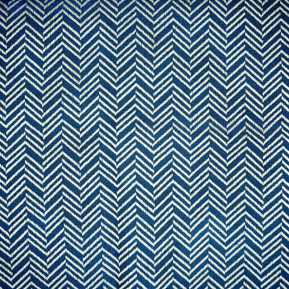 F4127 Indigo by Greenhouse Designer Fabric F05: Performance Color 100% Polyester China 50,000 double rubs Performance </p><p>Repeat: 2" H, 1.5" V 56" - Swanky Fabrics -