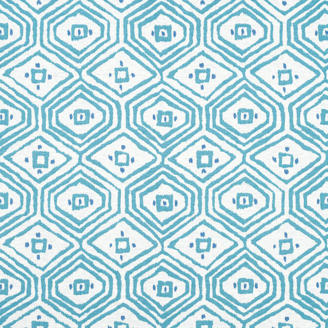 Pass-A-Grille Turquoise F910618 by Thibaut Fabric Thibaut Fabric Pass-A-Grille Turquoise F910618Fabric Ceylon Fabric 55% Linen, 45% Cotton UNITED STATES </p><p>Repeat: V: 13.5 54 - Fabric Carolina -