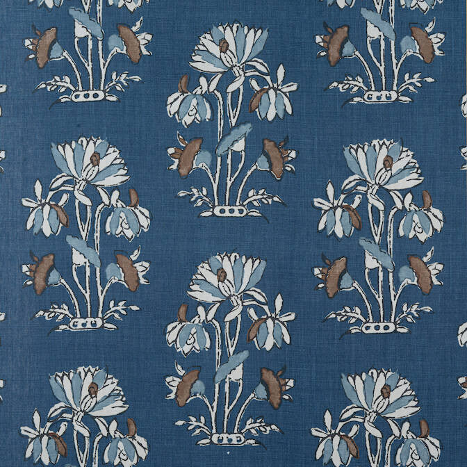 Lily Flower Navy F913203 by Thibaut Fabric Thibaut Fabric Lily Flower Navy F913203Fabric Mesa Fabric Book 100% Linen THAILAND </p><p>Repeat: V: - 54 - Fabric Carolina -