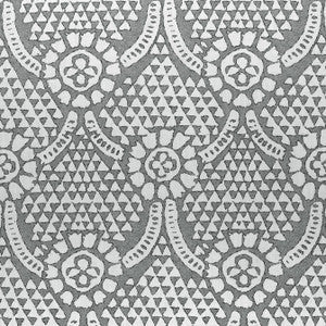 Thibaut Fabric Chamomile Grey F914317