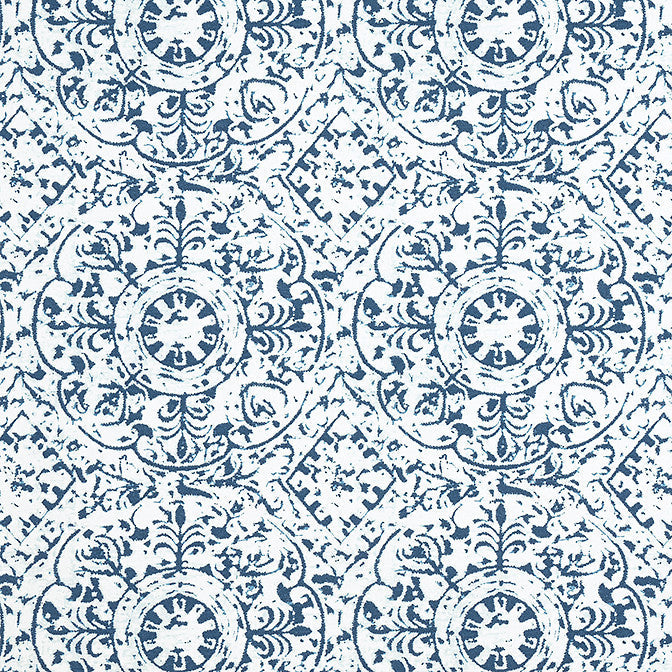 Havana Navy F981312 by Thibaut Fabric Thibaut Fabric Havana Navy F981312Fabric Montecito 55% Linen, 45% Cotton INDIA </p><p>Repeat: V: 12.25 52 - Fabric Carolina -