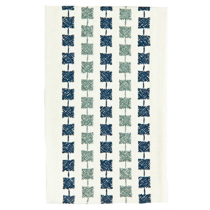 Facets 4 Navy by Stout Trim Stout Trim Facets 4 NavyTrim ILLUMINATION TRIM INDIA </p><p>Repeat: H: 0.250, V: 0.000 4 in - Fabric Carolina -