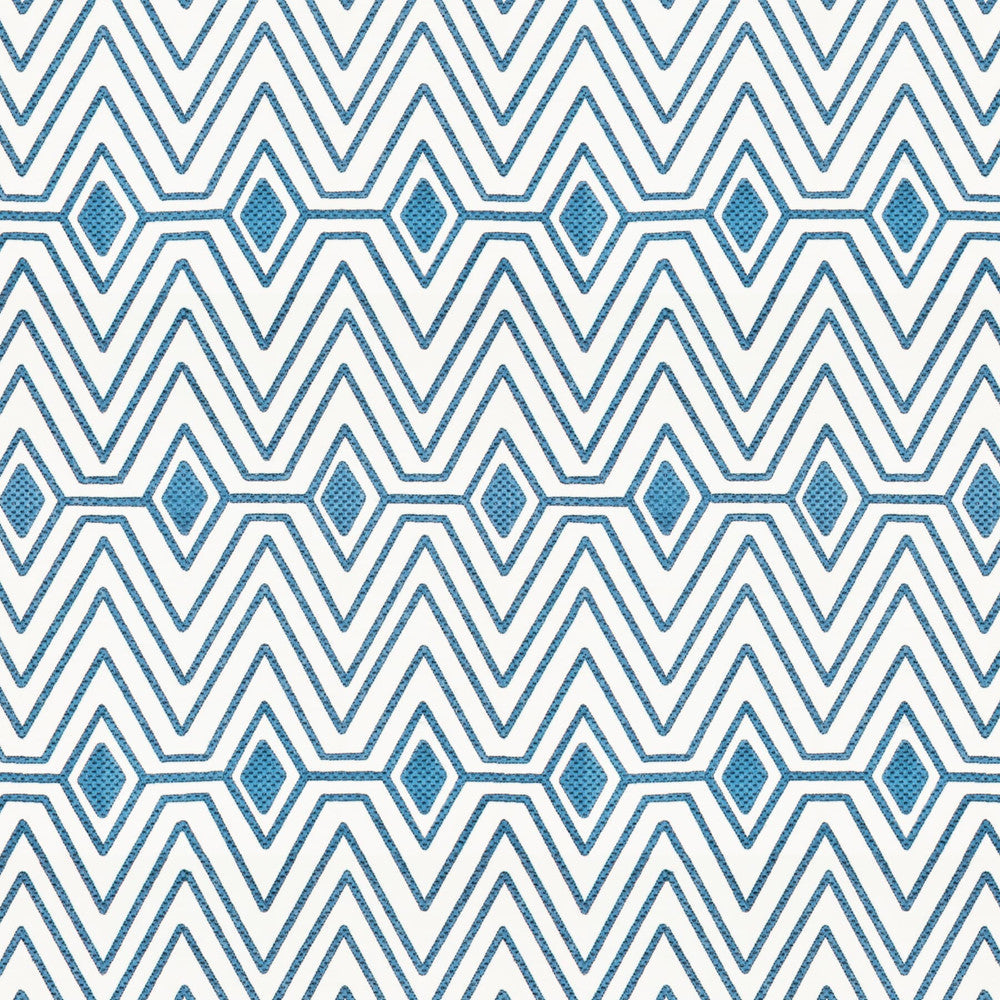 Facia 1 Denim by Stout Fabric Stout Fabric Facia 1 DenimFabric RAINBOW LIBRARY LAKE/INDIGO 100%COT %REMB INDIA </p><p>Repeat: H: 3.875, V: 14.875 51 in - Fabric Carolina -