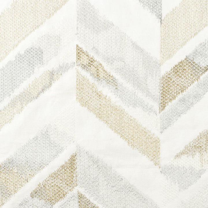 Fernbrook 3 Silver by Stout Fabric Stout Fabric Fernbrook 3 SilverFabric COMFORTABLE LIVING DRIFTWOOD/GRANITE INDIA </p><p>Repeat: H: 16.875, V: 15.000 51 in - Fabric Carolina -