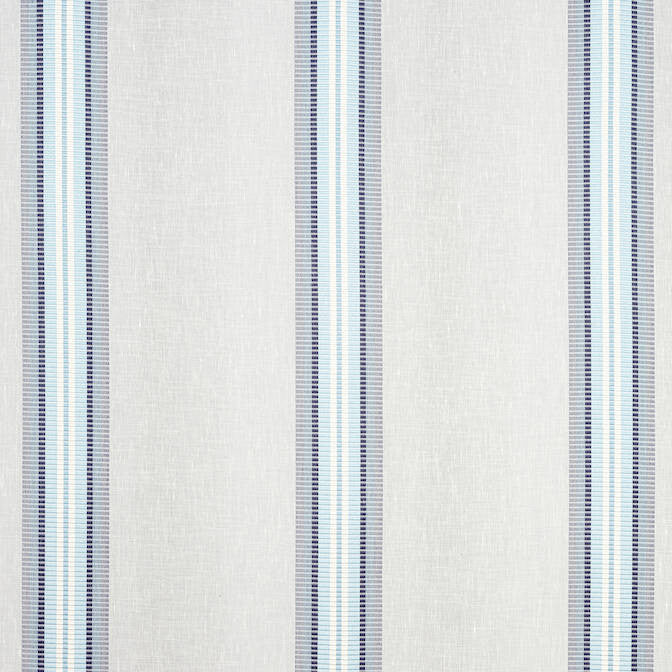 Stanley Stripe Powder Blue FWW7159 by Thibaut Fabric Thibaut Fabric Stanley Stripe Powder Blue FWW7159Fabric Atmosphere 85% Polyester, 15% Linen TURKEY </p><p>Repeat: V: - 117 - Fabric Carolina -