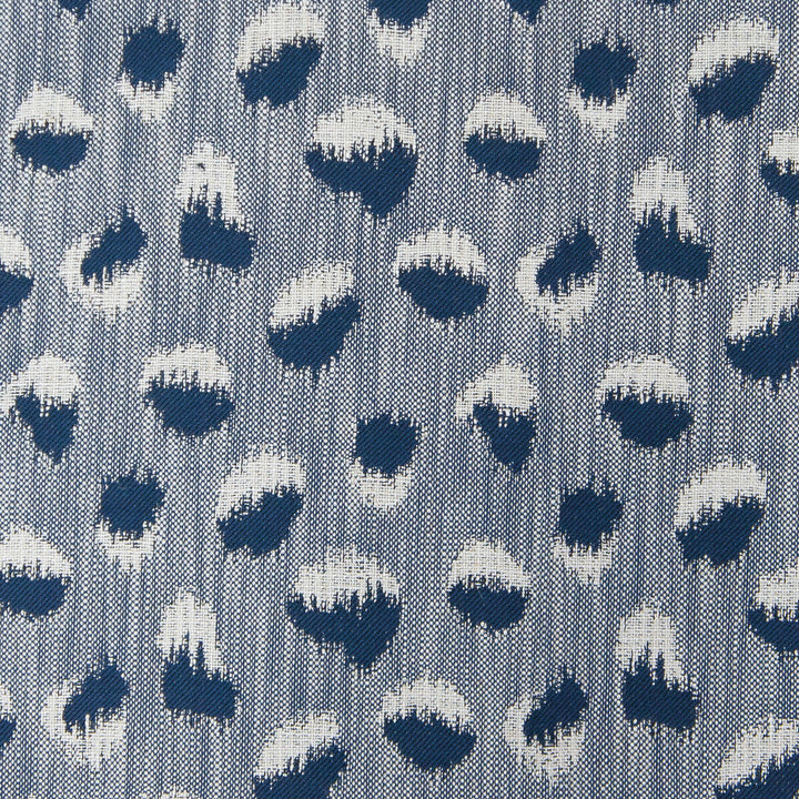 Castilla Azul by Gaston Y Daniela Fabric Gaston Y Daniela Fabric Castilla AzulFabric GASTON NUEVO MUNDO COTTON - 45%;VISCOSE - 44%;LINEN - 11% Turkey </p><p>Repeat: H: 6.75, V: 6.75 54.25 - Fabric Carolina -