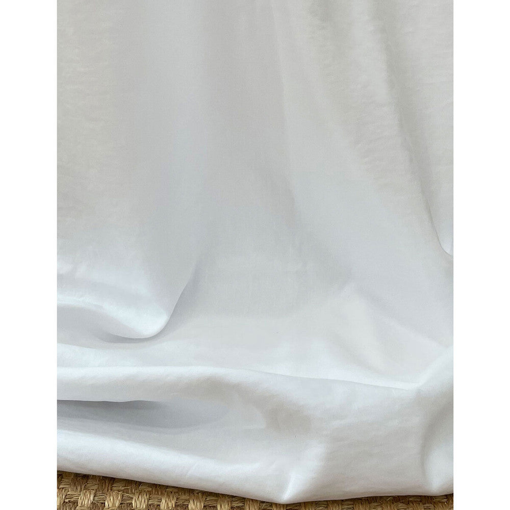 Gaston Y Daniela Drapery GDT5745.001.0 Drapery COTTON - 53%;LINEN - 47% Turkiye </p><p>Repeat: H: , V: 27.5 21 - My Fabric Connection -