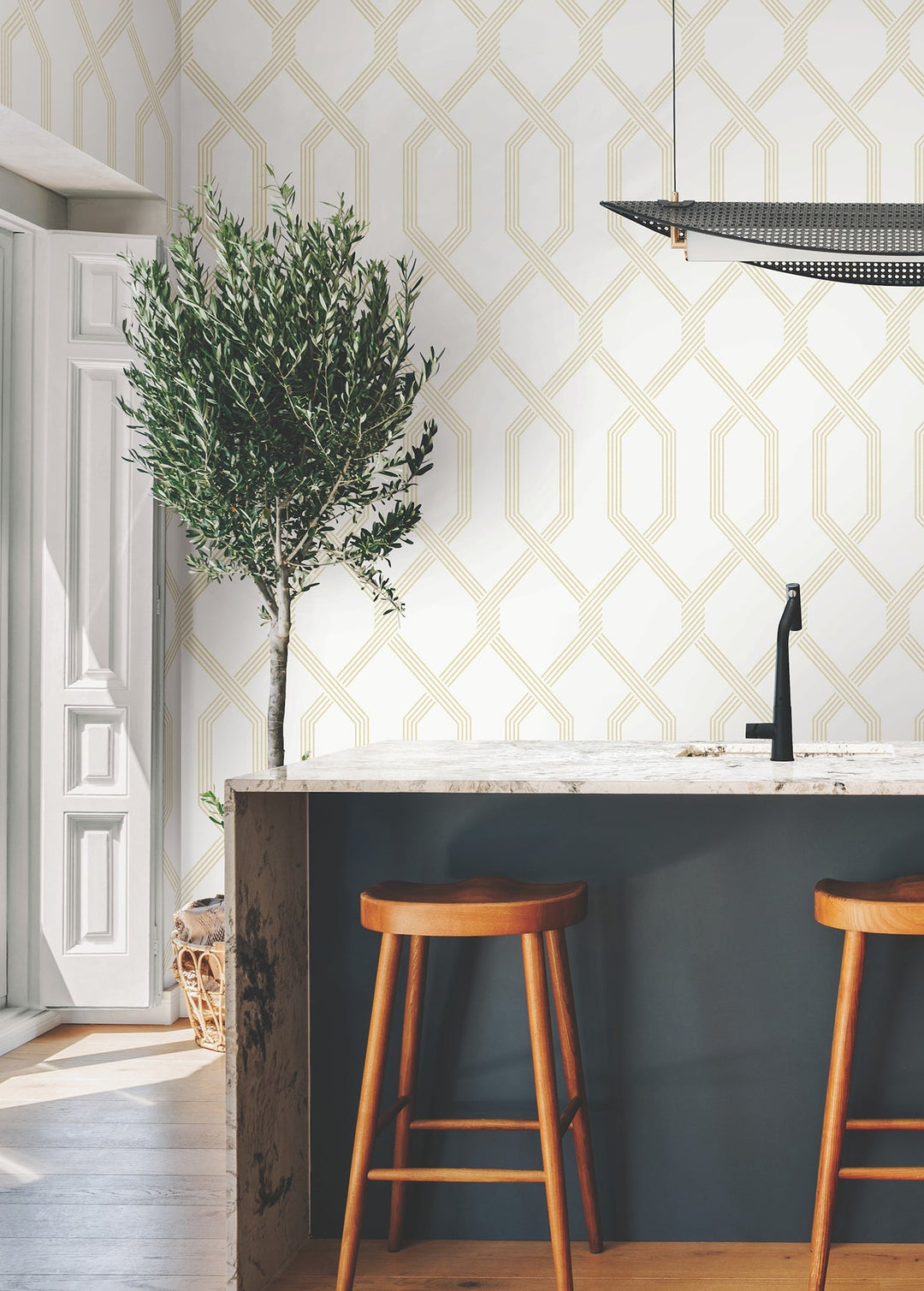 Palisade Yellow Wallpaper by Ronald Redding Designer
