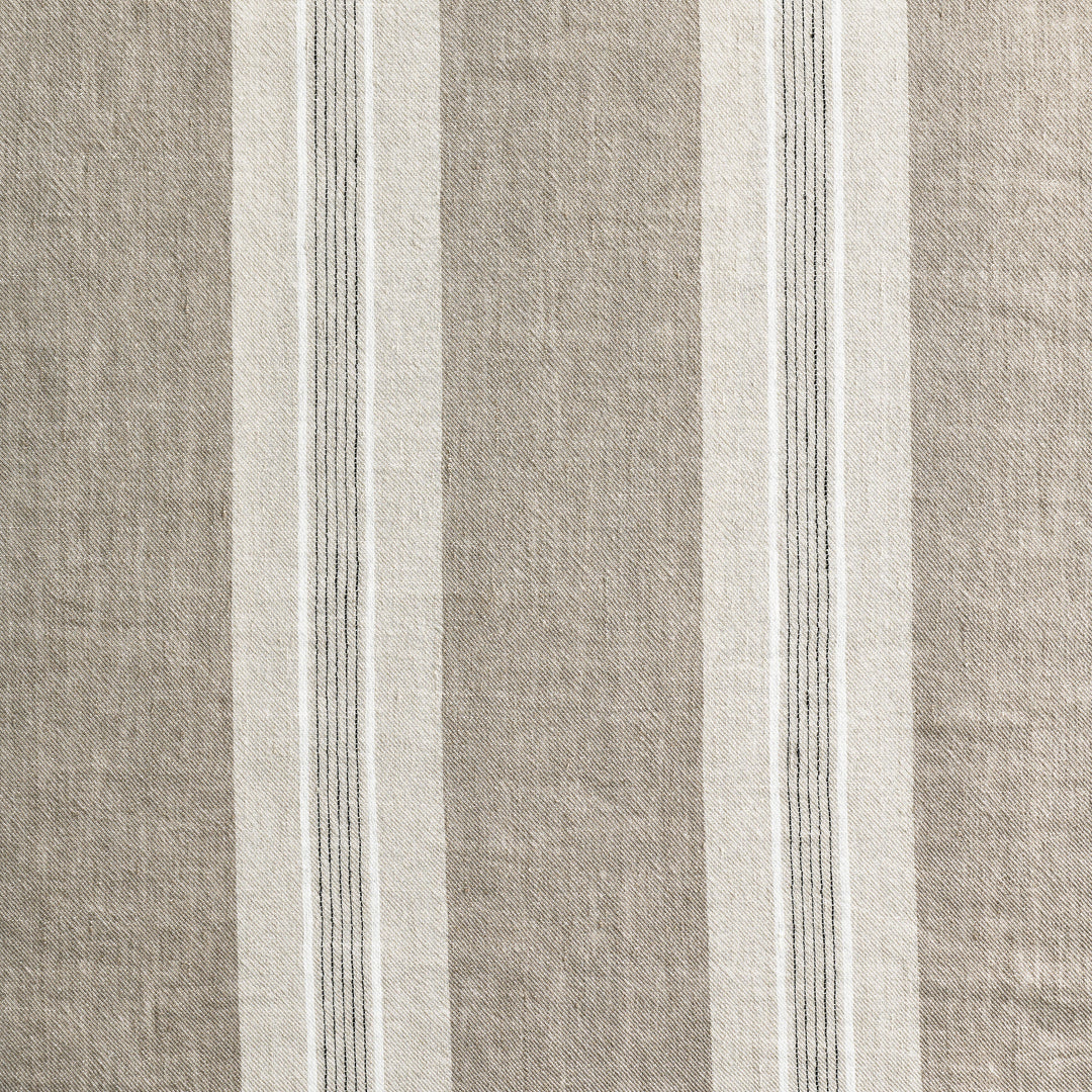 Guideline 2 Bran by Marcus William Designer Fabric Guideline 2 Bran by Marcus William Fabric KAI/MARCUS WILLIAM ANNELI 50%COT 50%LIN Turkey Horizontal: 0 and Vertical: 6.5 118 in - Fabric Carolina -