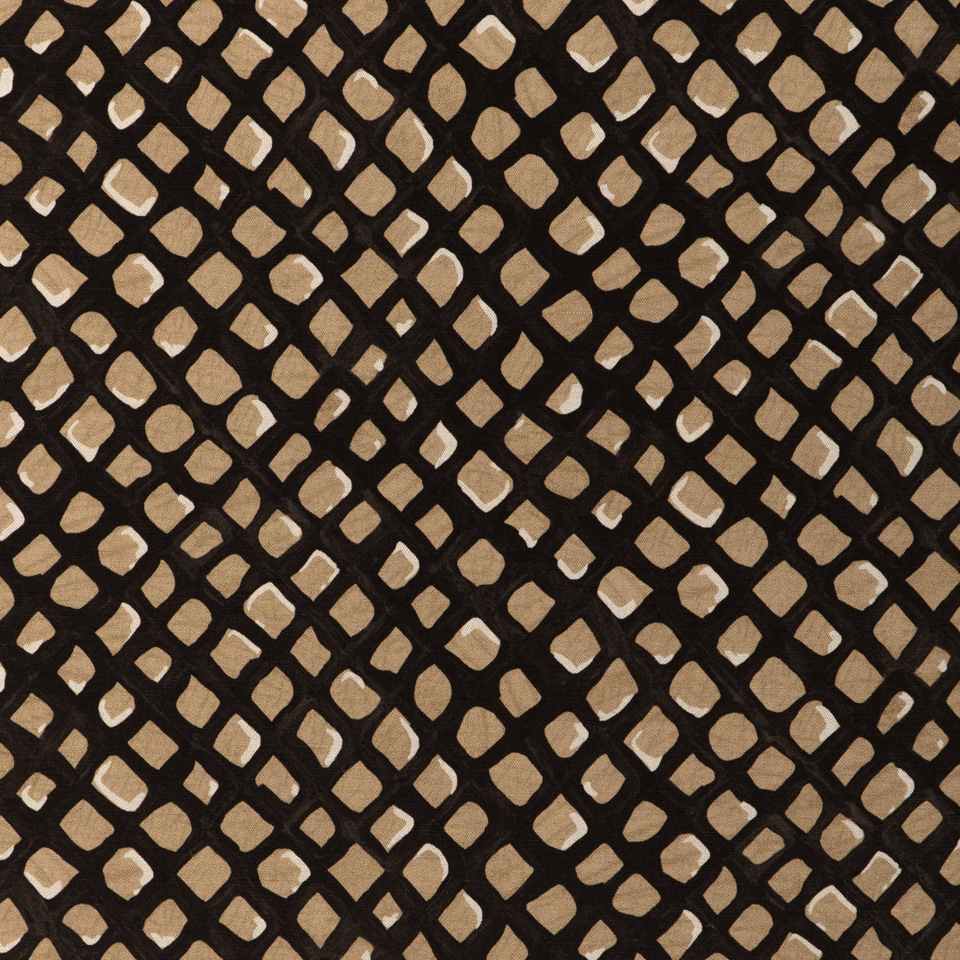 Lee Jofa Modern Fabric Lenox Print - Buff