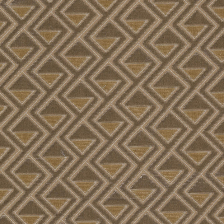 Hague 2 Brandy by Marcus William Fabric Marcus William Fabric Hague 2 BrandyFabric MARCUS WILLIAM DESTINATIONS 54%SVI 46%COT INDIA </p><p>Repeat: H: 1.875, V: 6.875 55 in - Fabric Carolina -