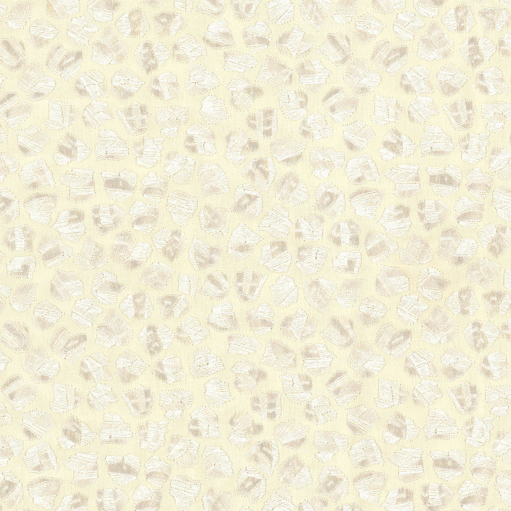 Herbal 1 Pearl by Marcus William Fabric Marcus William Fabric Herbal 1 PearlFabric MARCUS WILLIAM WORLD VIEW 55%LIN 45%COT INDIA </p><p>Repeat: H: 8.500, V: 7.500 50.5 in - Fabric Carolina -