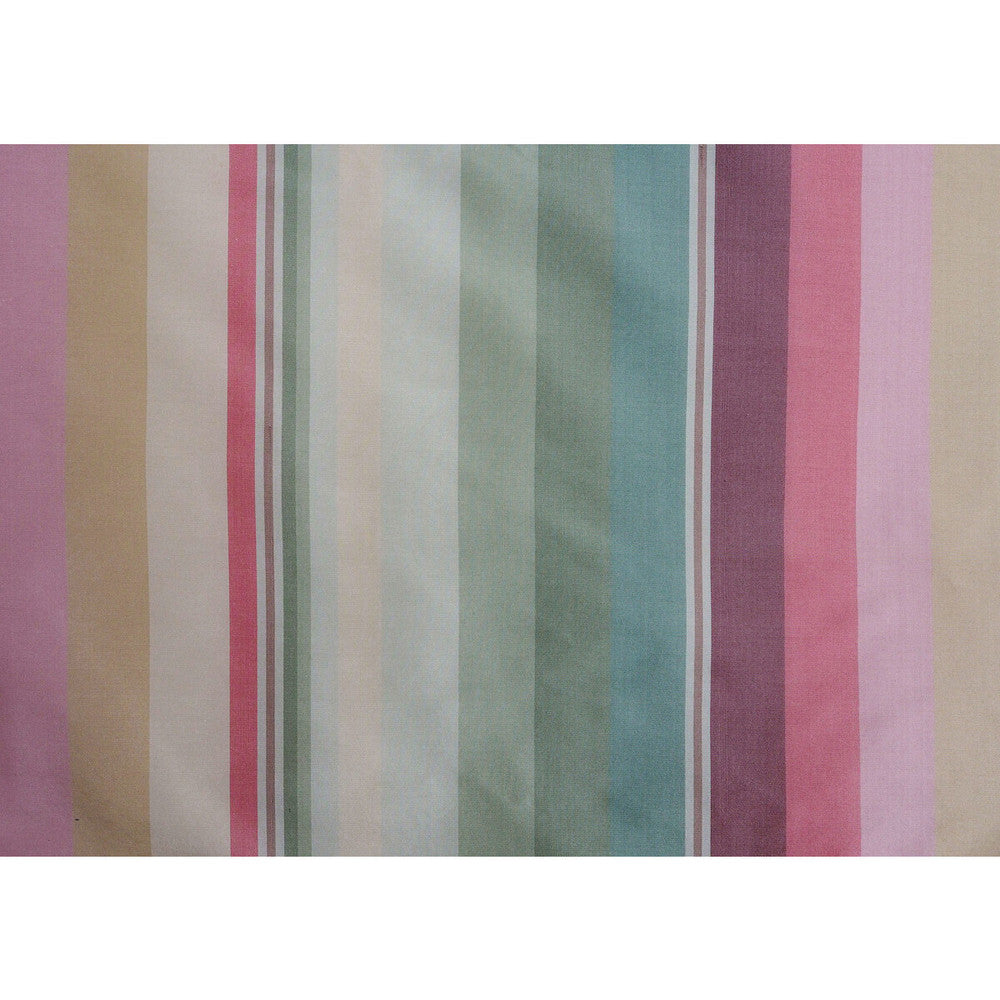 Patrizia Silk St La Fitte by Brunschwig & Fils Fabric Brunschwig & Fils Fabric Patrizia Silk St La FitteFabric FESTIVAL SILK - 100% Thailand </p><p>Repeat: H: 11.75, V: 0 52 - Fabric Carolina -