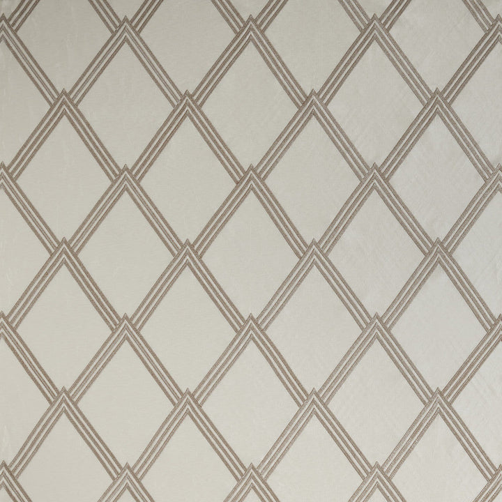 Kulak 1 Toast by Marcus William Fabric Marcus William Fabric Kulak 1 ToastFabric KAI/MARCUS WILLIAM ILLUSION 68%SVI 32%POL %BEMB INDIA </p><p>Repeat: H: 12.500, V: 15.125 50.5 in - Fabric Carolina -