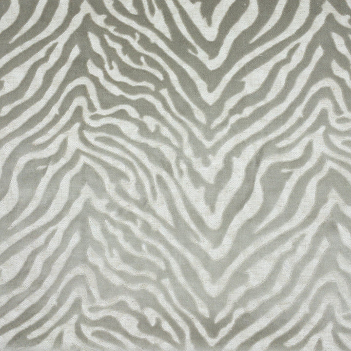 Larosa 1 Platinum by Stout Designer Fabric PILED HIGH VELVETS 31%COT 31%SVI 28%POL 10%LIN TURKEY PERFORMANCE RATED FABRIC FLAME RETARDANT-U.F.A.C. CLASS 1 CATB 117-2013 WYZENBEEK 51 000 DOUBLE RUB WEAR TEST (HEAVY DUTY) Horizontal: 13.500 and Vertical: 11.000 55 in - Swanky Fabrics -