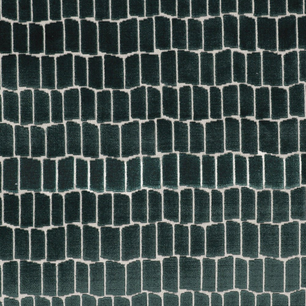 Maximo Oceano by Gaston Y Daniela Fabric Gaston Y Daniela Fabric Maximo OceanoFabric LORENZO CASTILLO V VISCOSE - 75%;POLYESTER - 25% Belgium </p><p>Repeat: H: 6.89, V: 4.84 54.33 - Fabric Carolina -