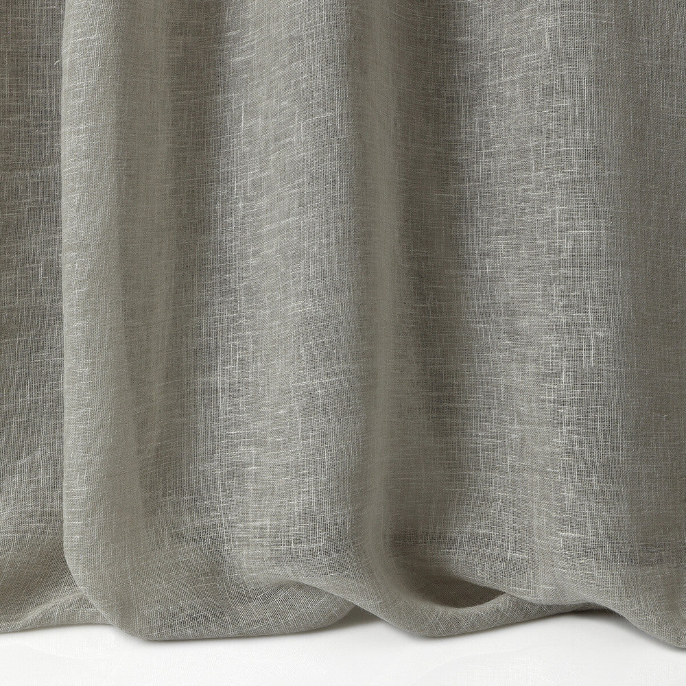 Lizzo Andros 26 by Kravet Design Fabric Kravet Design Fabric Lizzo Andros 26Fabric LIZZO POLYESTER - 55%;LINEN - 45% Spain </p><p>Repeat: H: 0, V: 0 128 - Fabric Carolina -