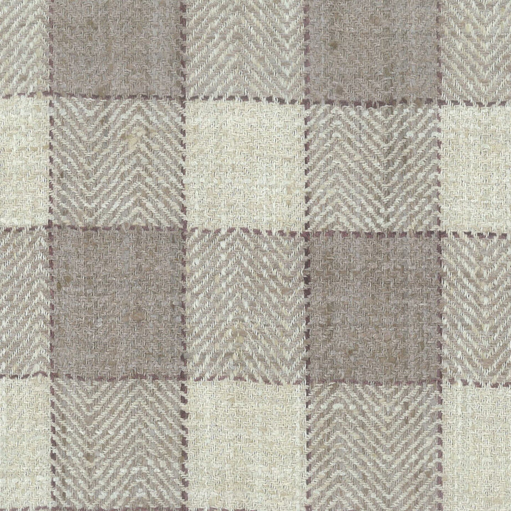 Maize 3 Stone by Stout Designer Fabric COMFORTABLE LIVING PLATINUM/SLATE 100%POL INDIA MARTINDALE WEAR TEST (20 000 CIRCULAR RUBS) Horizontal: 3.000 and Vertical: 3.375 55.25 in - Swanky Fabrics -