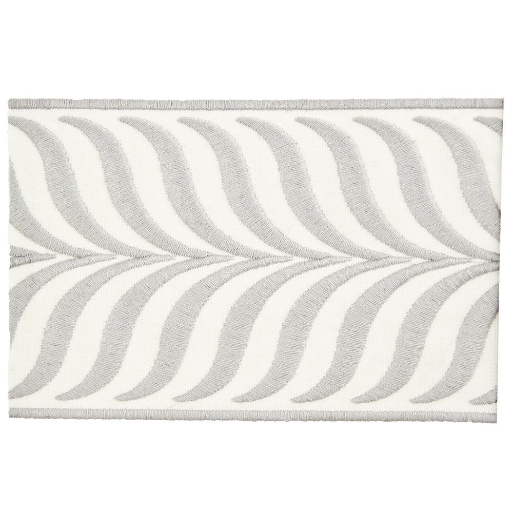 Martin 15 Fog by Stout Trim Stout Trim Martin 15 FogTrim DISTINCTION TAPES CHINA </p><p>Repeat: H: 3.500, V: 0.625 3.5 in - Fabric Carolina -