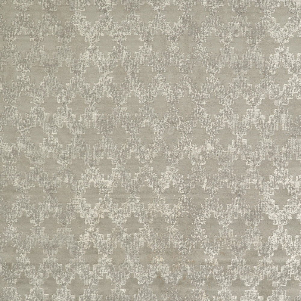 Mascot 4 Dove by Marcus William Fabric Marcus William Fabric Mascot 4 DoveFabric KAI/MARCUS WILLIAM POLARIS INDIA </p><p>Repeat: H: 18.000, V: 17.625 55 in - Fabric Carolina -