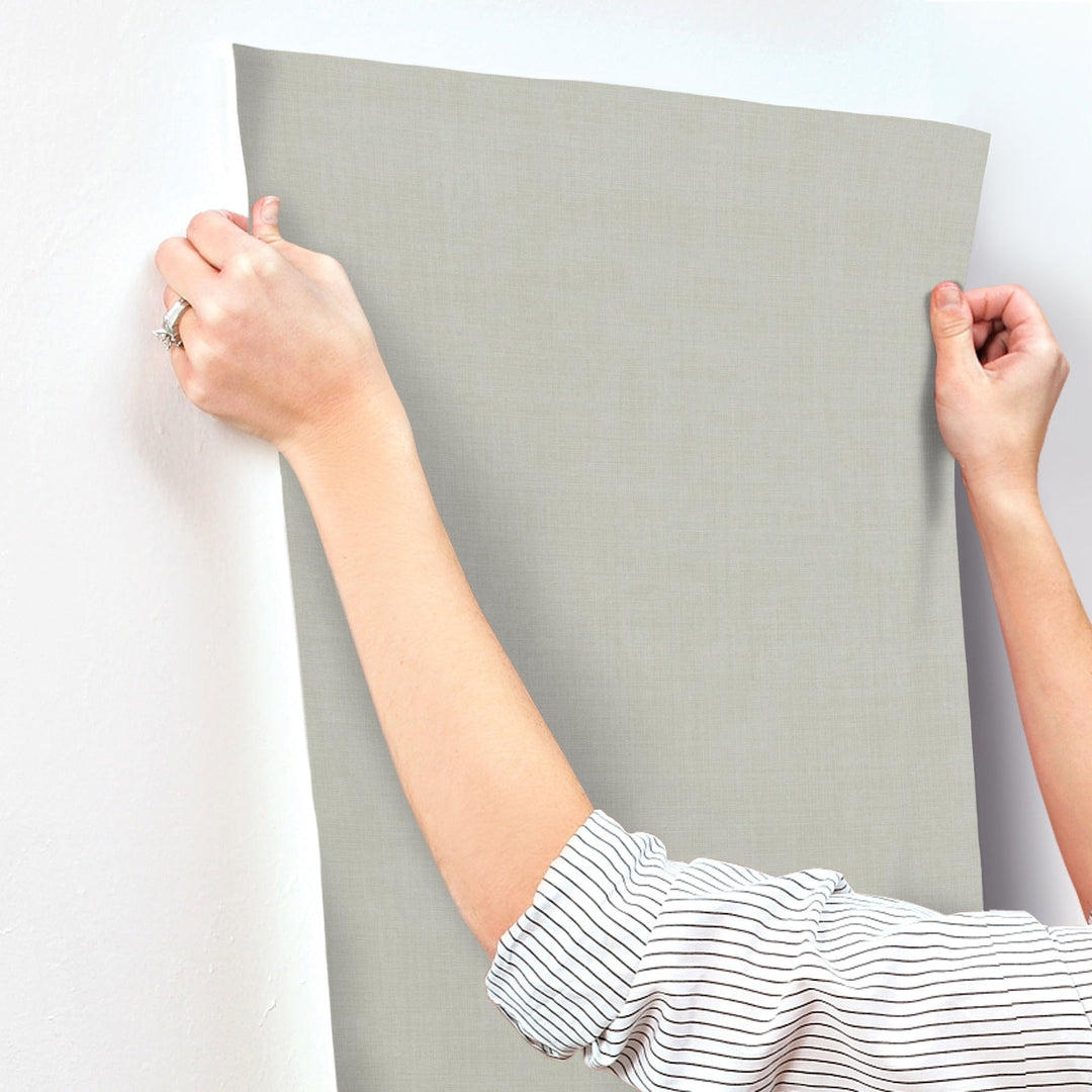 Vava Alg Grey Wallpaper by York Wallcoverings Designer
