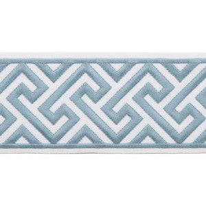 Magnolia Trim Melrose Emb Tape Skylight